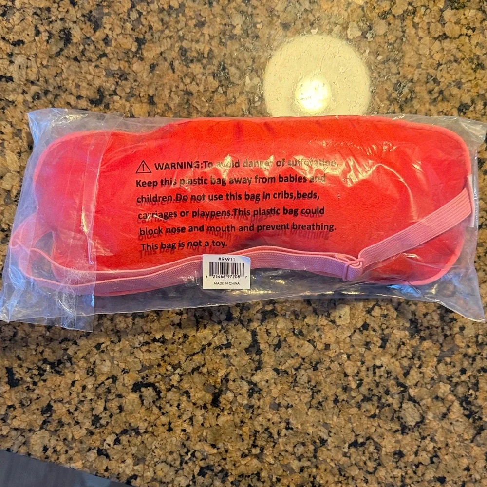 Pink Sleep Mask with Embroidered Text: Am I Dreaming?